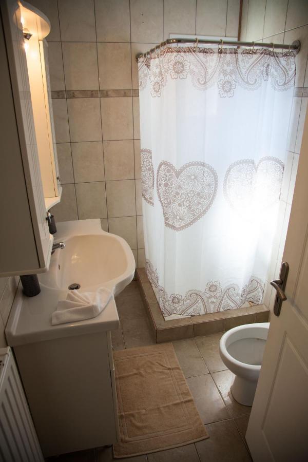 Villa La Casa D'Estate Lakíthra Esterno foto